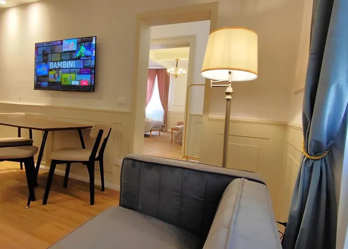 Venice Twist Suite